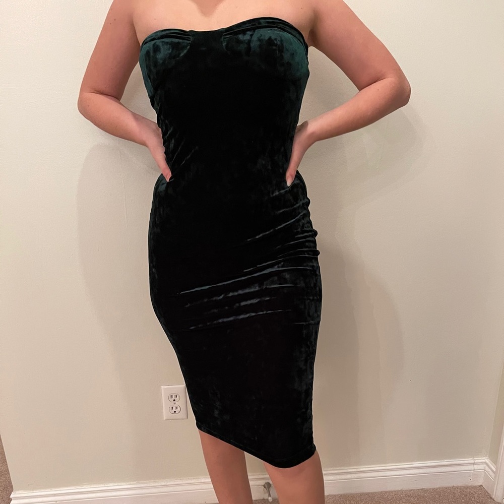 Windsor dresses, perfect condition